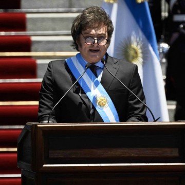 Javier Milei toma posse como presidente da Argentina neste domingo 
