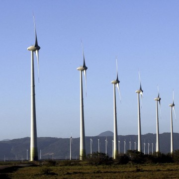 Fontes renováveis na matriz energética devem aumentar em 2022, diz MME