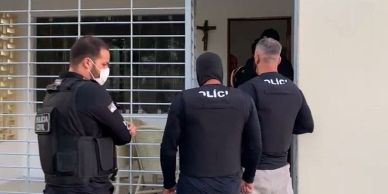 A ação policial tem como objetivo identificar e desarticular uma organização criminosa voltada para a prática de crime de lavagem de dinheiro na Região Metropolitana do Recife.