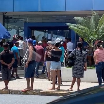 Ruas de Jaboatão dos Guararapes têm aglomerações em meio à pandemia