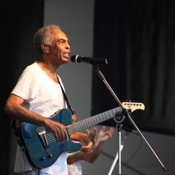 Gilberto Gil  anima o  São João Sinfônico 