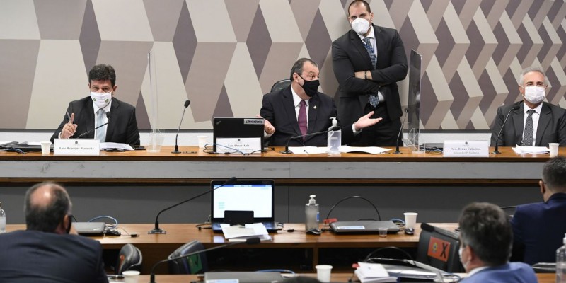 Ex-ministro está depondo na CPI da Pandemia do Senado
