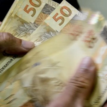 Brasileiros ainda não sacaram R$ 7,97 bi de valores a receber