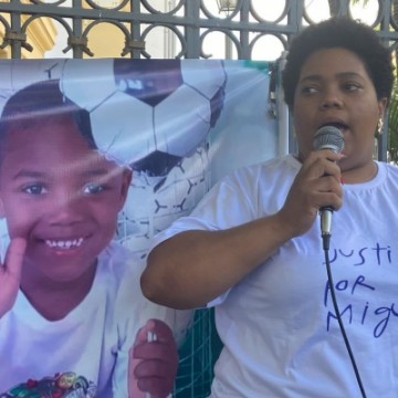 Mirtes Renata, mãe de Miguel, entra com recursos no TJPE contra a redução de pena de Sarí Corte Real 