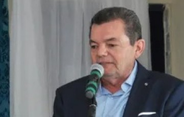 Em Vertente do Lério, prefeito protocola pedido de afastamento temporário 
