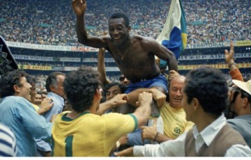  Morre aos 82 anos, Pelé, a lenda do futebol brasileiro 
