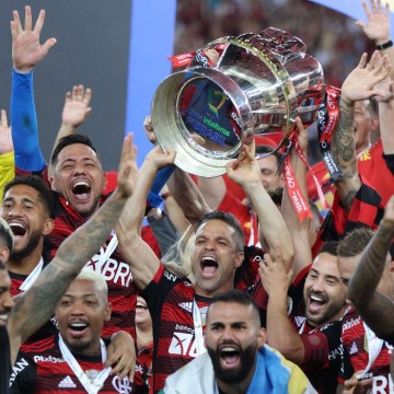 Flamengo vence Corinthians nos pênaltis e conquista Copa do Brasil