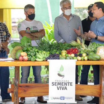 André Ferreira participa de ato com agricultores em Macaparana 