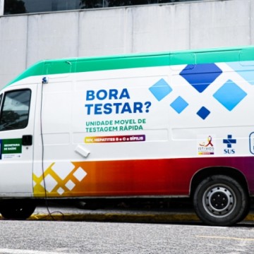 A Secretaria de Saúde do Recife promove testagem itinerante para infecções sexualmente transmissíveis