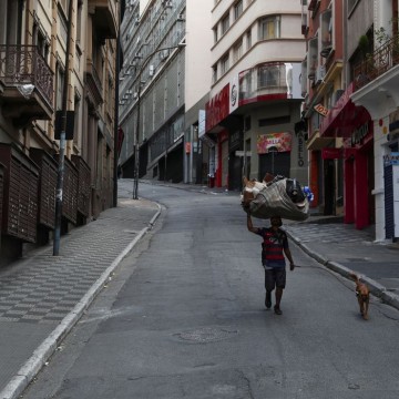 Governo libera R$ 1 bi para acolhimento de moradores de rua
