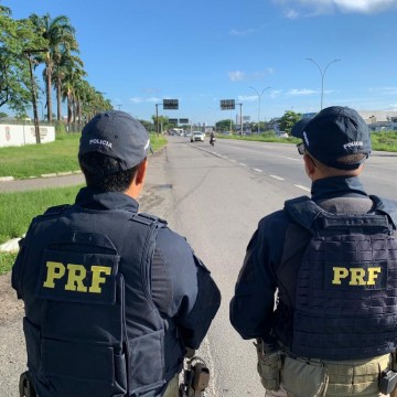 PRF divulga balanço da Operação Tiradentes 2023 em Pernambuco