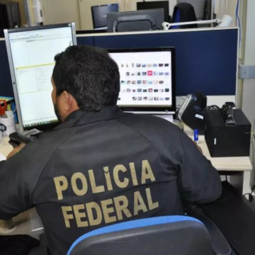 Operação da PF contra crime de pornografia infantil cumpre dois mandados de busca e apreensão em Tracunhaém