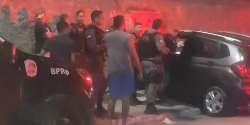 As prisões e apreensão do veículo aconteceram em uma casa no Cabo de Santo Agostinho, no Grande Recife