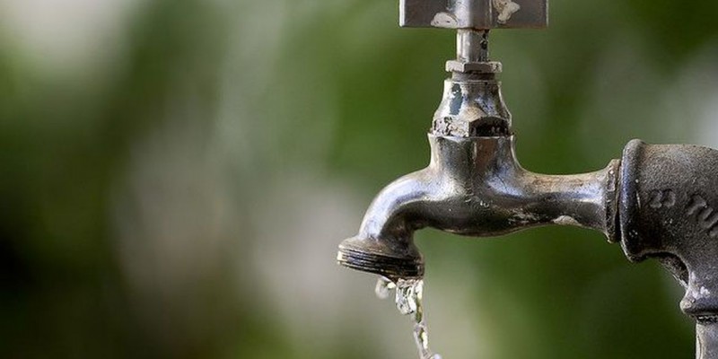 Proposta pretende levar água potável a 99% da população
