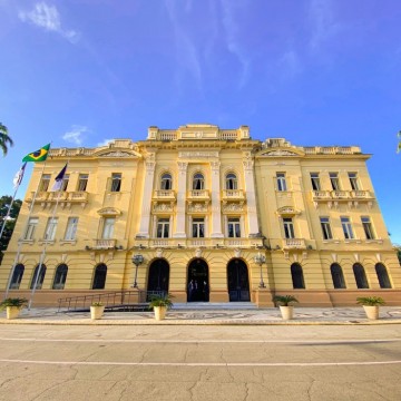 Governo de Pernambuco antecipa folha de pagamento em comemoração ao Dia do Servidor Público