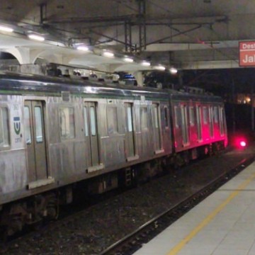 Apesar da determinação da Justiça, percentual de trens do Metrô do Recife não circula nesta manhã 