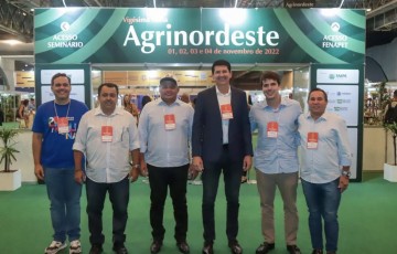 Prefeito Simão Durando participa da 29ª edição do Agrinordeste