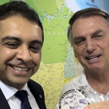Bolsonaro anuncia vinda a Recife e Caruaru