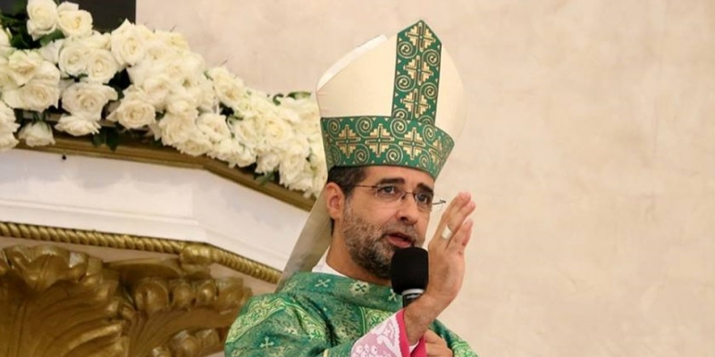 O chefe da Igreja Católica na Capital do Agreste também exaltou a importância das transmissões da santa missa na TV Asa Branca