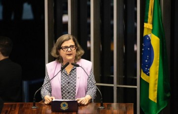No Senado, Teresa Leitão defende regulamentação da cannabis medicinal 