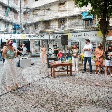 Prefeitura do Recife entrega primeira etapa da revitalização da Praça do Sebo, no bairro de Santo Antônio