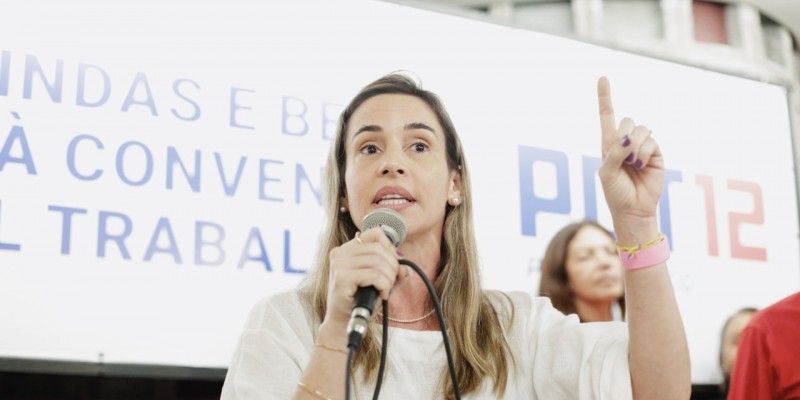 O evento, concebido pela vice-prefeita Isabella de Roldão, é gratuito e marca o compromisso da Prefeitura com o desenvolvimento de uma cidade não-sexista até 2037, ano em que o Recife será a primeira capital do Brasil a completar 500 anos