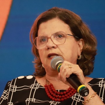 Teresa Leitão debate economia em sabatina na Fecomércio 