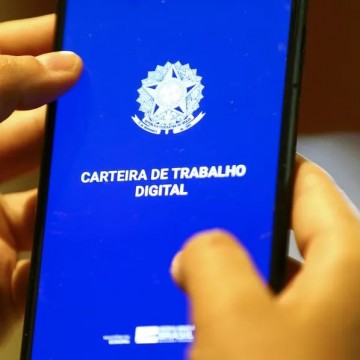 Pernambuco fecha 2022 com menor taxa de desocupação desde 2015
