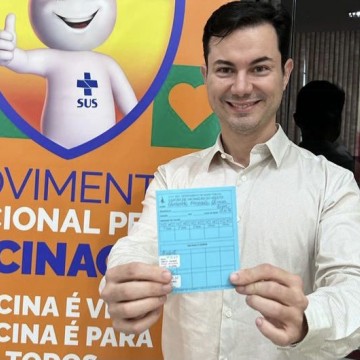 Deputado Clodoaldo Magalhães pede para que cartão de vacina seja critério de desempate em concurso público  