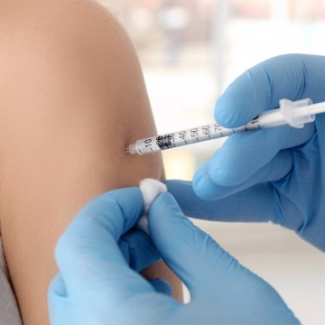 Pernambuco recebe mais 48 mil doses da vacina Coronavac