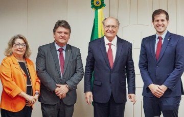 Presidente do PSB Sileno Guedes e Pedro Campos se reúnem com Alckmin em Brasília