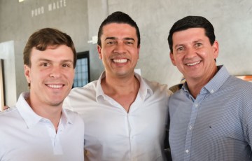 Rodrigo Pinheiro acompanha São João de Petrolina a convite de Miguel e Simão