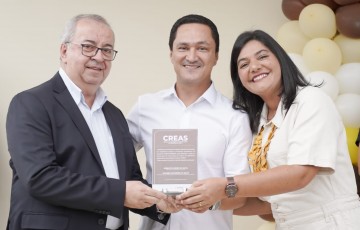 André Ferreira participa da inauguração do novo CREAS em Gravatá