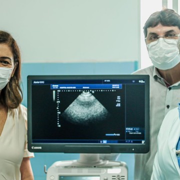 Simone Santana viabiliza aparelho de ultrassom para Hospital em Palmares
