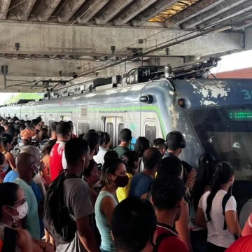 Força-tarefa do Congresso Nacional fiscaliza problemas do metrô do Recife
