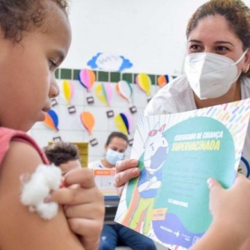 Vacinação infantil segue com baixíssima adesão em Pernambuco