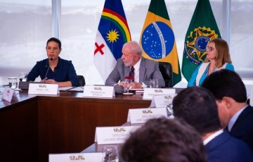 Raquel e Lula assinam contrato de empréstimos R$ 1,7 bilhão para Pernambuco 