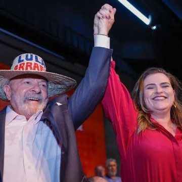Lula cumpre agenda no Recife na próxima sexta (14), ao lado de Marília Arraes 