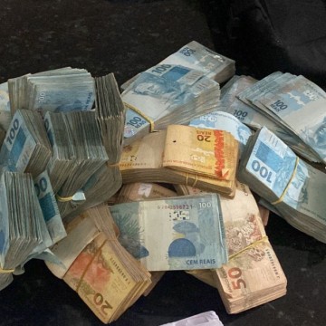Polícia Federal cumpre mandados contra fraude, corrupção e lavagem de dinheiro público em Ouricuri