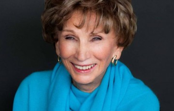 Dra. Edith Seger,  doutora em psicologia e sobrevivente do Holocausto, assina obra sobre esperança e superação