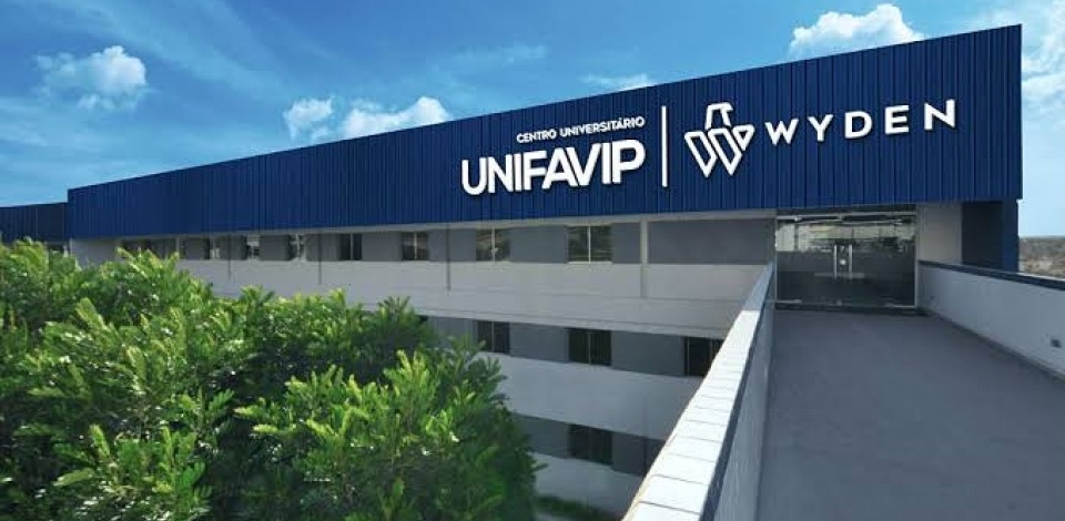 UniFavip suspende aulas por tempo indeterminado