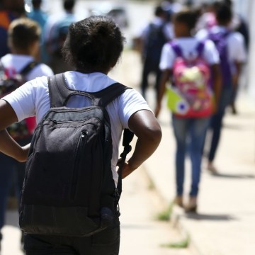 Número de matrículas na educação básica aumentou na rede privada, após a pandemia, segundo Censo Escolar 2022