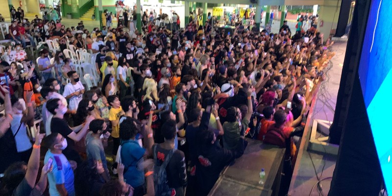 Em Olinda, a multidão só foi dispersada com a chegada da Polícia Militar. No Recife, a produção do show será multada pelo Procon-PE; o valor varia entre R$ 1.050,00 e R$ 10 milhões