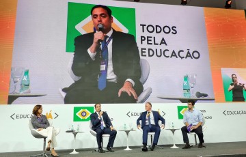 Pernambuco é destaque em evento nacional de educação