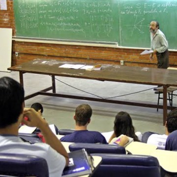 70% dos estudantes brasileiros de 15 anos não sabem matemática básica, revela pesquisa