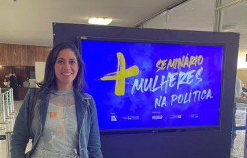 Pré-candidata Iza Arruda participa de seminário em Brasília
