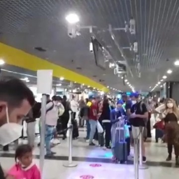 Sem luz, sem voos: Aeroporto do Recife fica 5 horas sem funcionar após problemas no sistema de balizamento do terminal; Procon-PE notifica Aena Brasil e companhias aéreas 