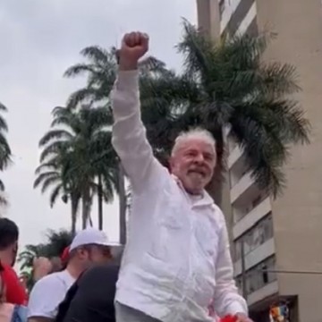 Lula desembarca hoje em Recife e será recebido por Paulo Câmara e Marília Arraes 