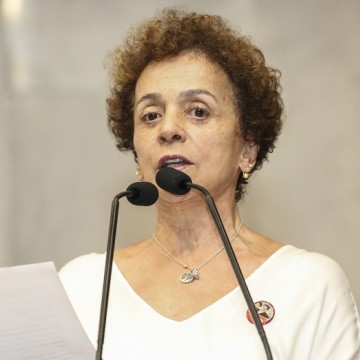 Laura Gomes declara que não será candidata a Deputada Federal e cita compromisso coletivo 