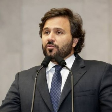 Rodrigo Novaes é eleito conselheiro do Tribunal de Contas 
